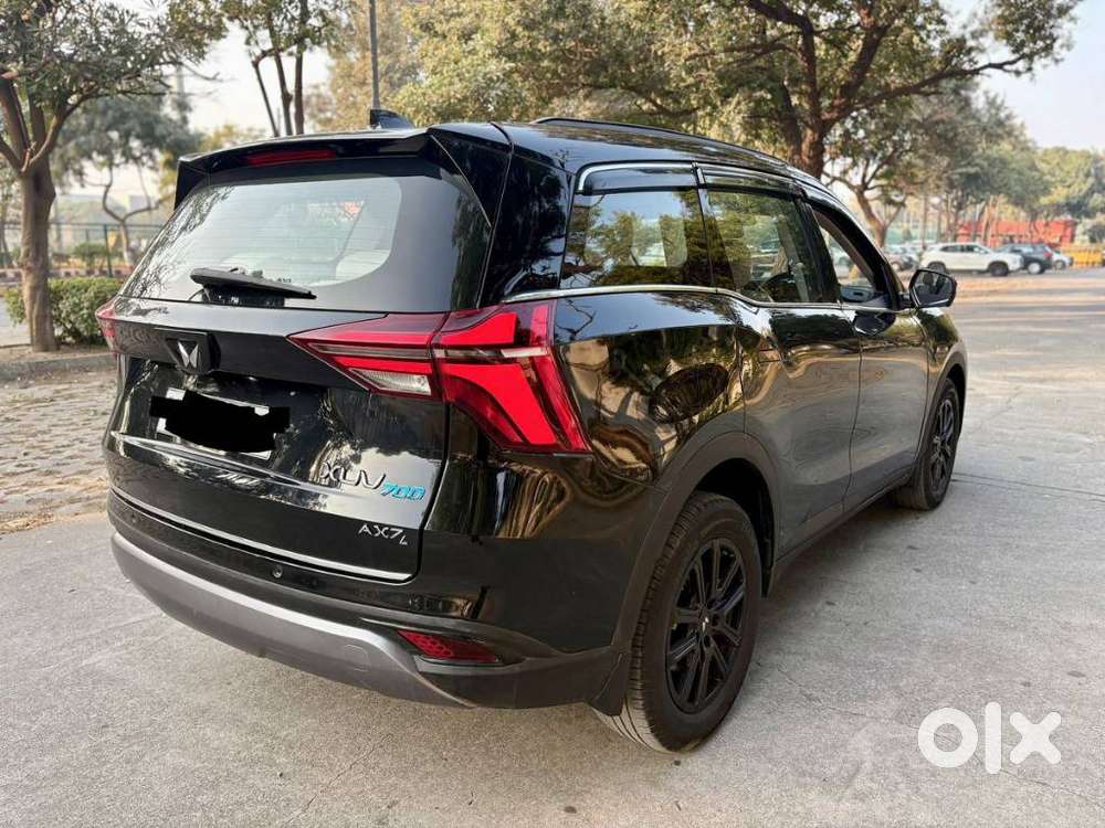 Mahindra Xuv700 Ax7l 6 Str At, 2024, Petrol
