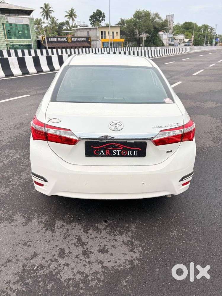 Toyota Corolla Altis Vl, 2014, Petrol