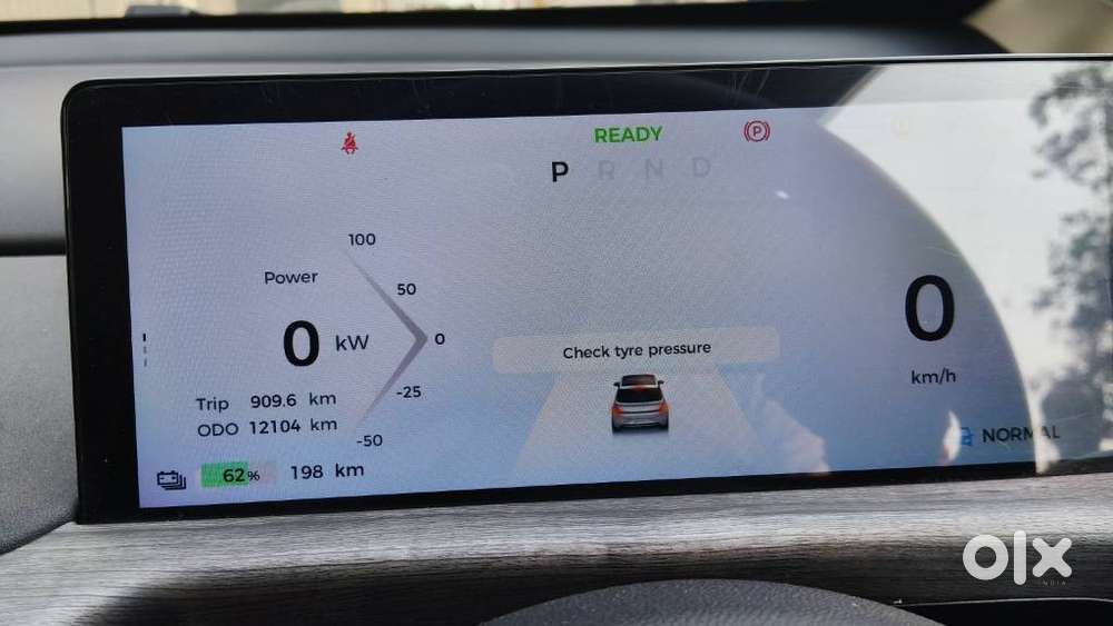 Mg Windsor Ev Essence, 2024, Electric