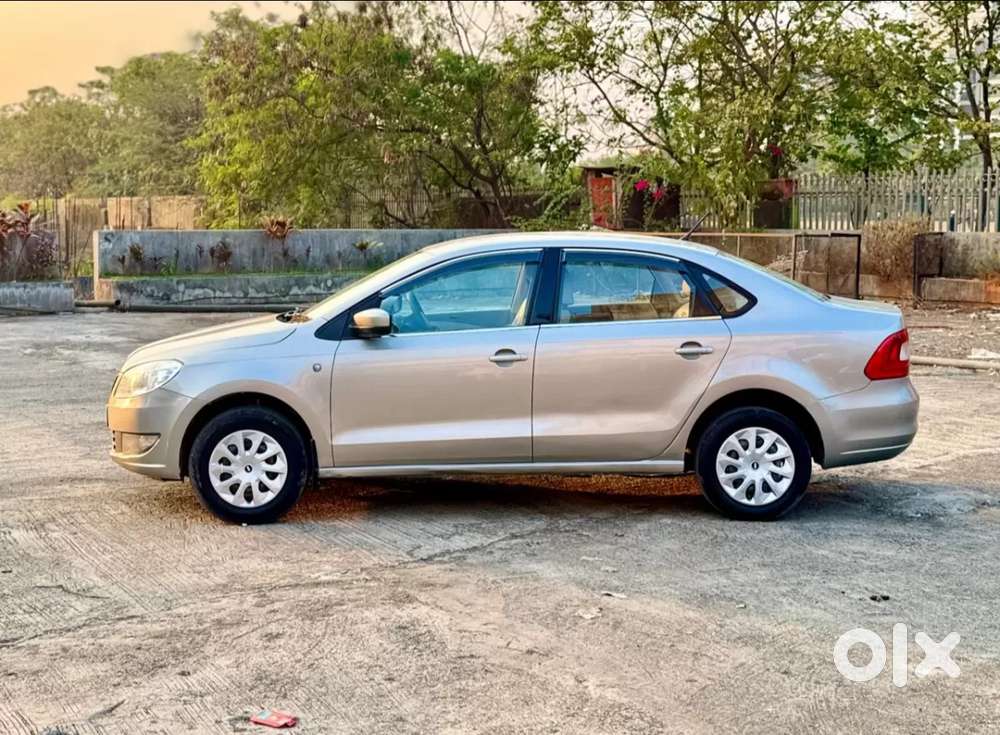 Skoda Rapid, 2013, Petrol