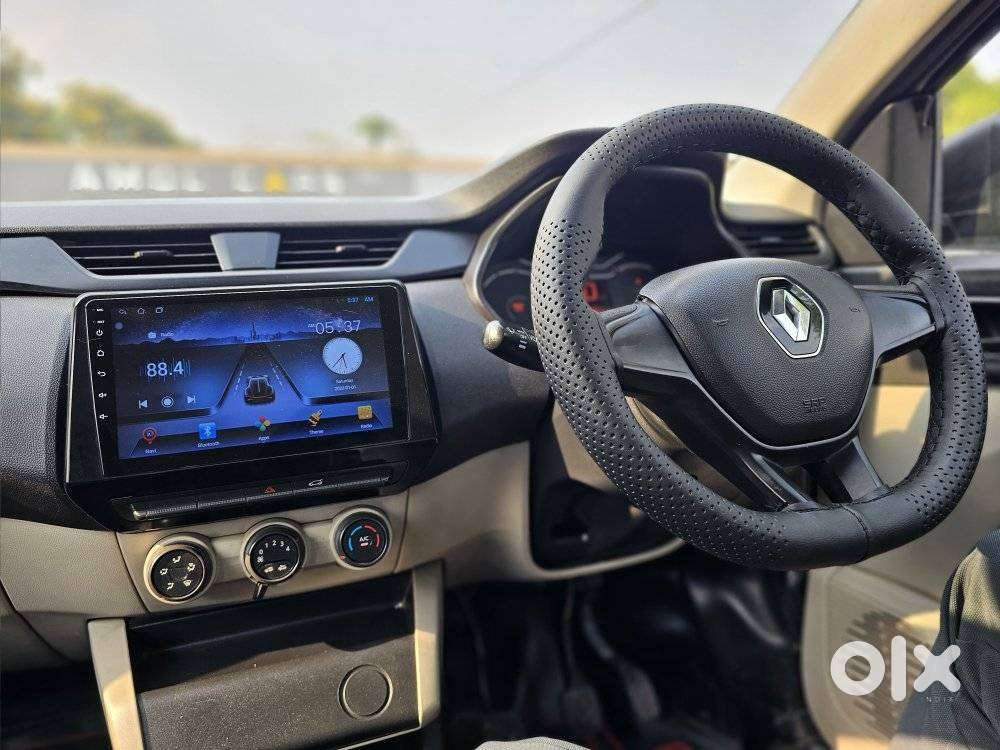 Renault Triber Others, 2023, Petrol