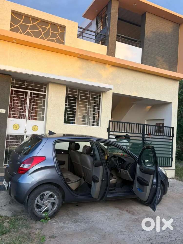 Hyundai I20 Asta Petrol 2010