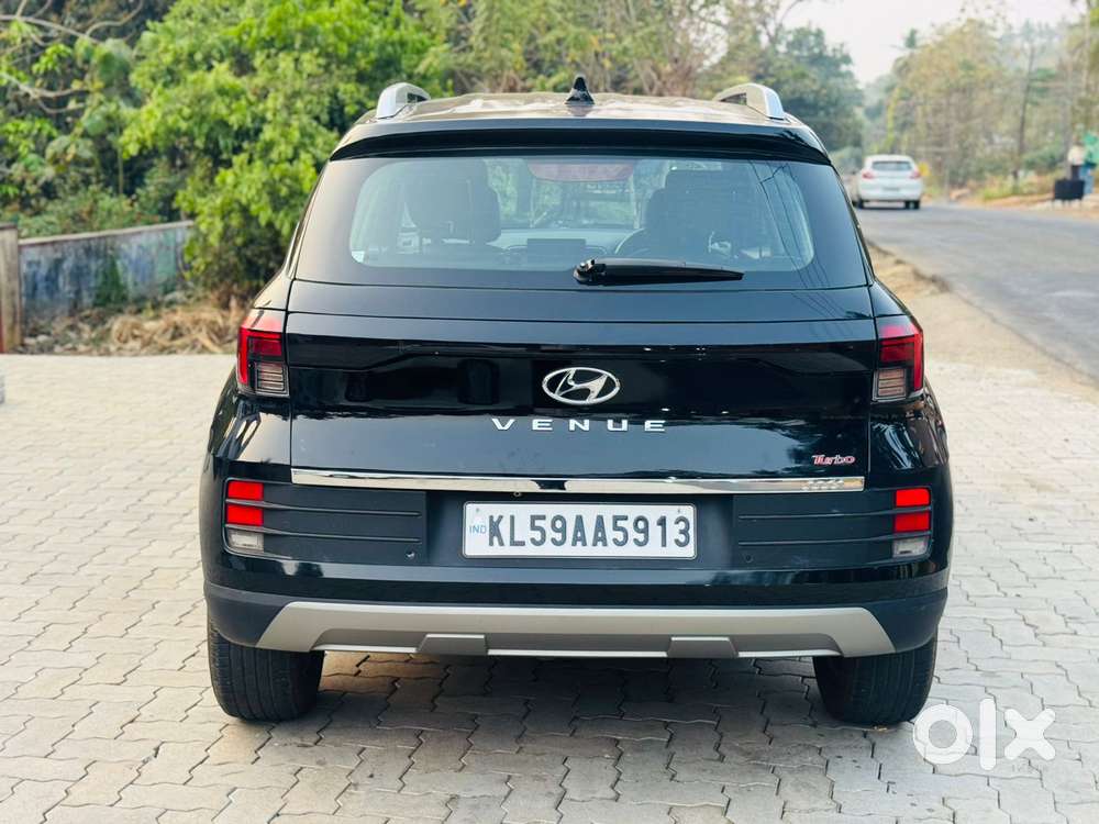 Hyundai Venue S 1.2 Petrol, 2024, Petrol