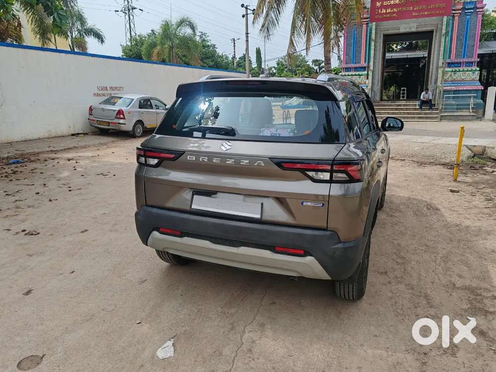 Maruti Brezza Zxi 2025 Automatic