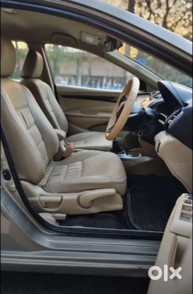 Price 260000 No Time Pass Please.
