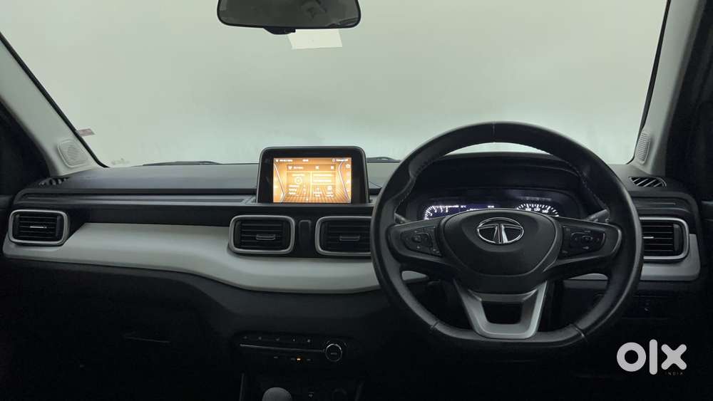 Tata Punch 1.2 Revotron Creative Amt Dual Tone, 2023, Petrol