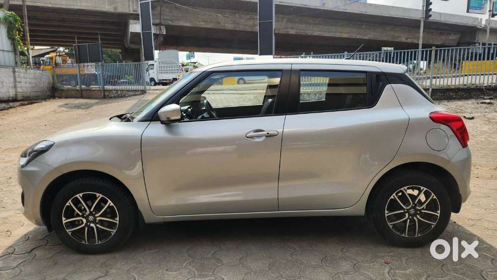 Maruti Suzuki Swift Zxi Plus, 2023, Petrol
