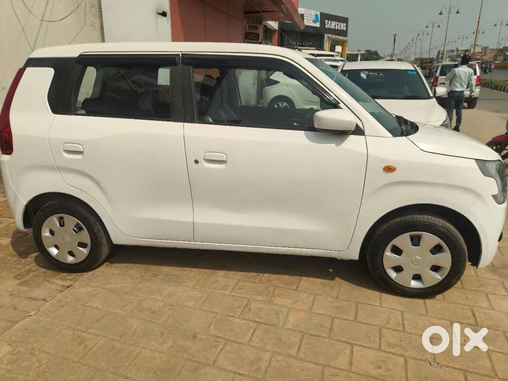 Maruti Suzuki Wagon R 1.0 Vxi (o) Amt, 2019, Petrol