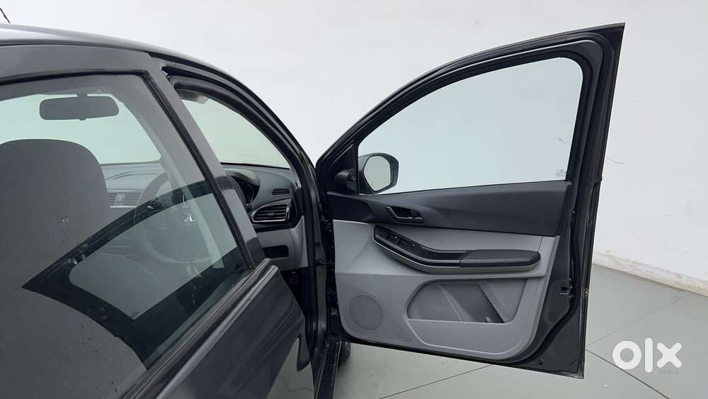 Tata Tiago 1.2 Revotron Xt Option, 2022, Petrol