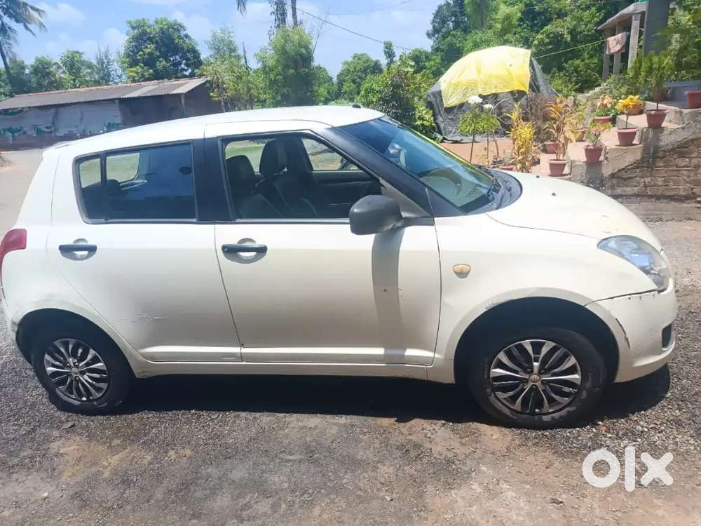 Swift Vxi 2010 Model