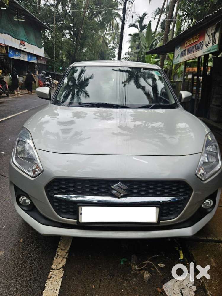Maruti Suzuki Swift Vxi + Manual, 2021, Petrol