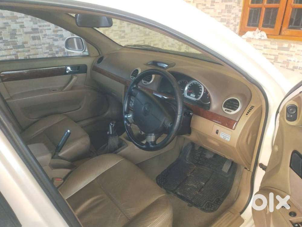 Chevrolet Optra Magnum 2011