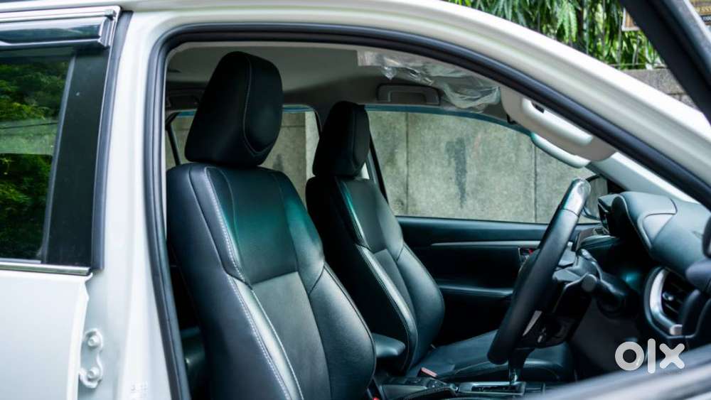 Toyota Fortuner 4x2 At 2.7 Petrol, 2024, Petrol