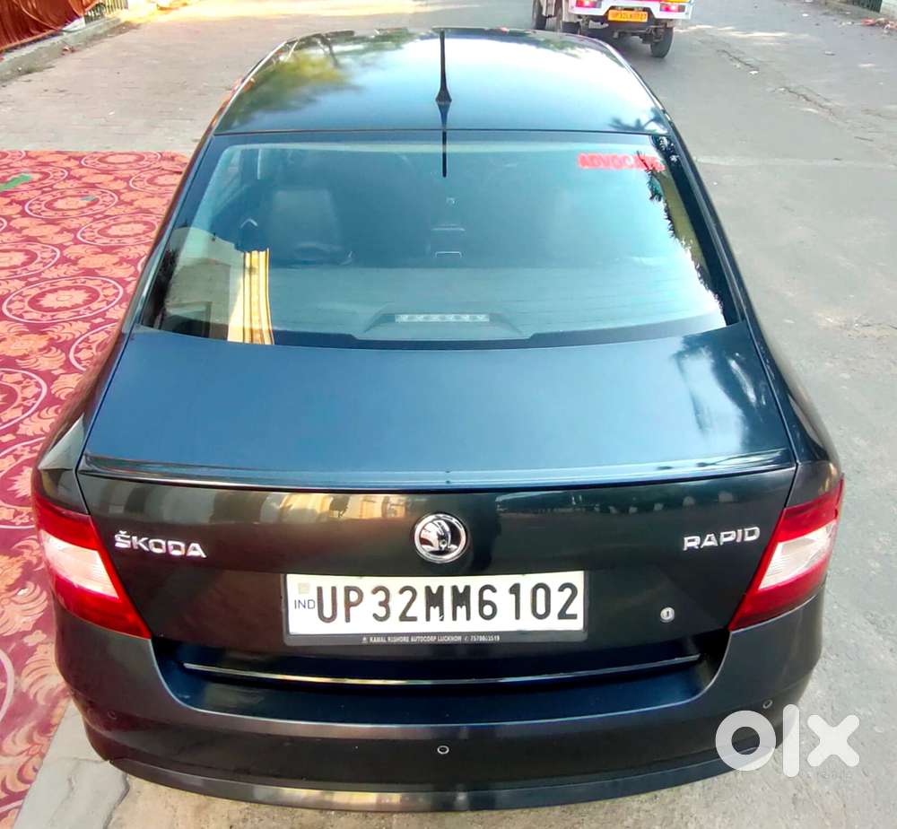 Skoda Rapid 1.0 Tsi Ambition, 2021, Petrol