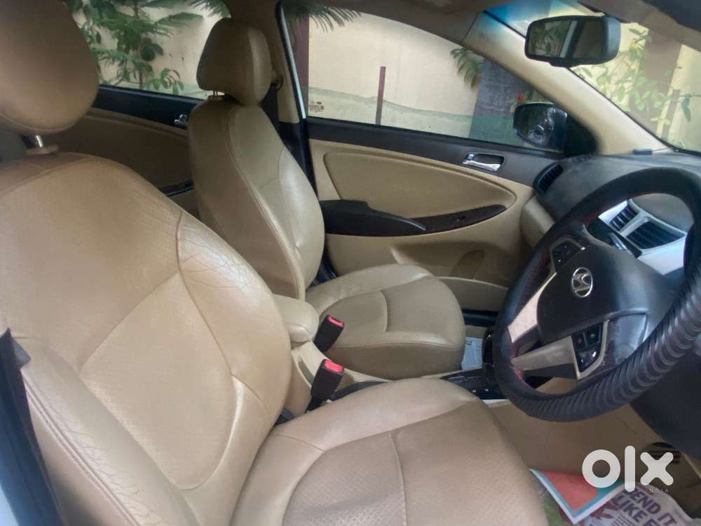 Hyundai Fluidic Verna 1.6 Vtvt S (o) Automatic, 2011, Petrol