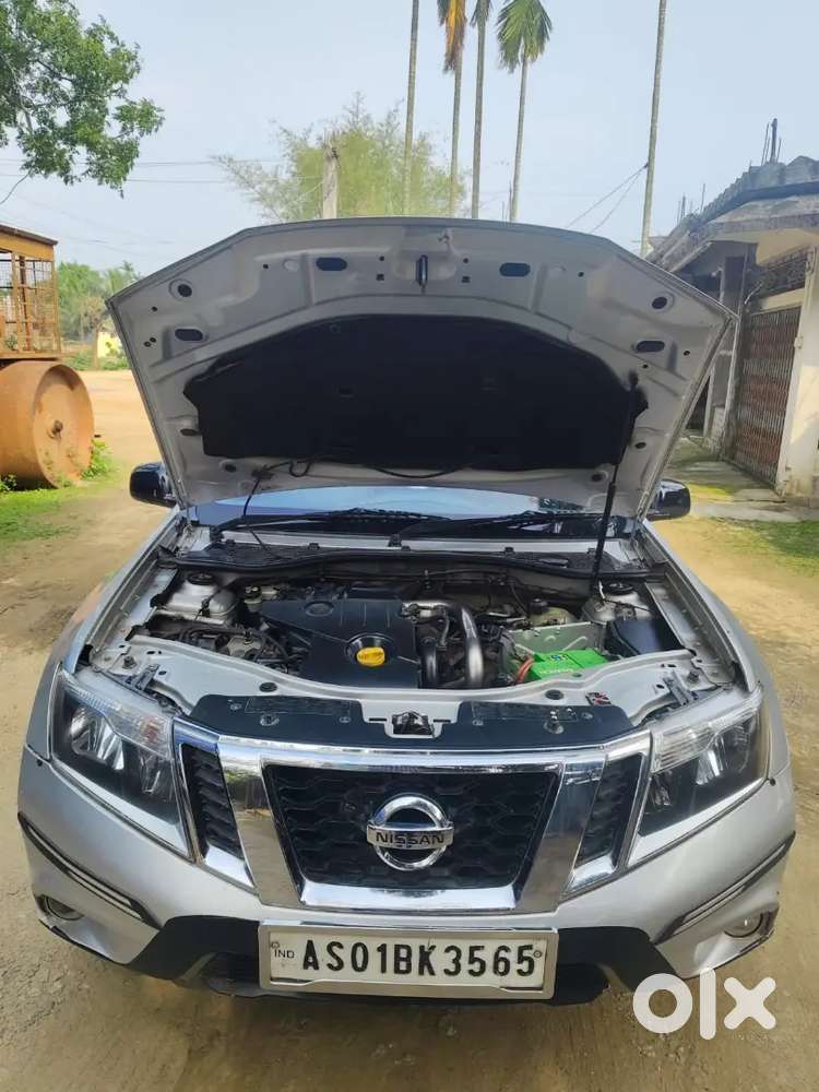 Nissan Terrano 2014 Diesel 90000 Km Driven