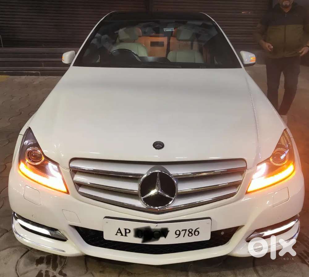 C Class Avant Garde, Mint Condition.
