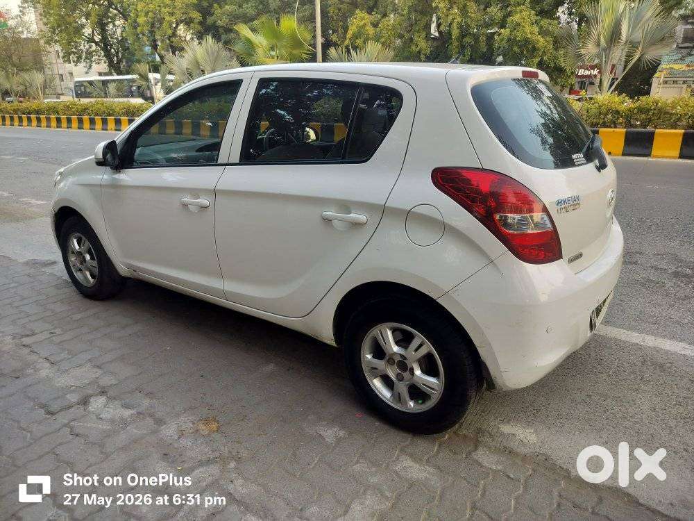 Hyundai I20 Asta 1.4 Crdi With Avn 6 Speed, 2011, Diesel