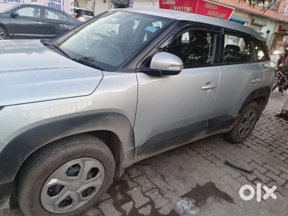 Maruti Suzuki Brezza 2025 Cng & Hybrids 7500 Km Driven