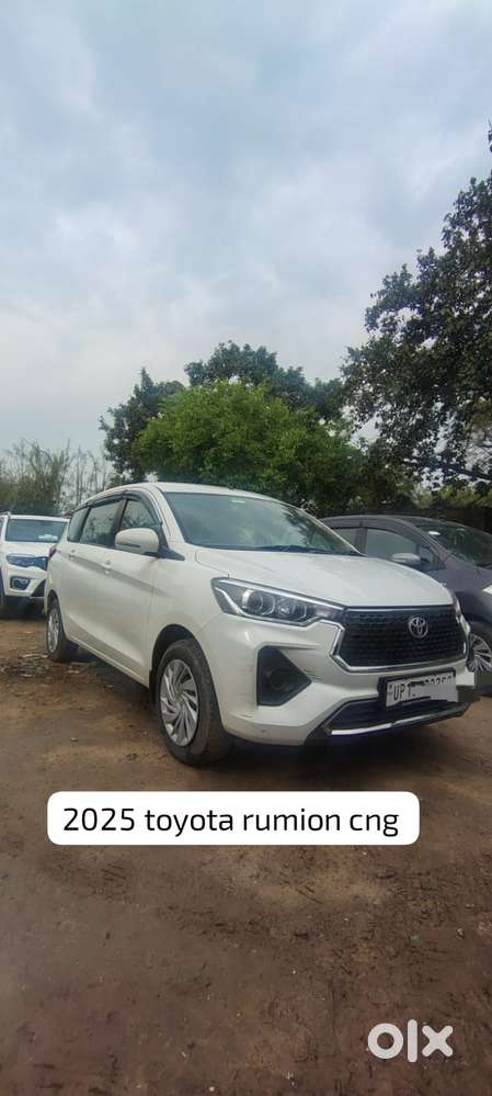 Toyota Rumion S Cng, 2024, Cng & Hybrids
