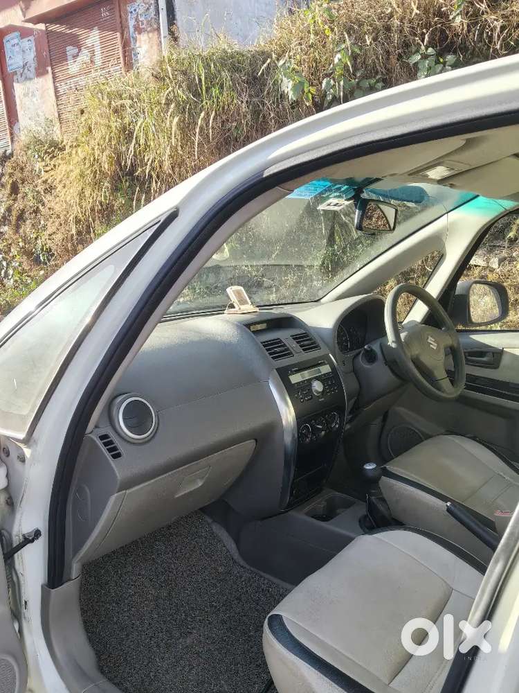 Maruti Suzuki Sx4 2011