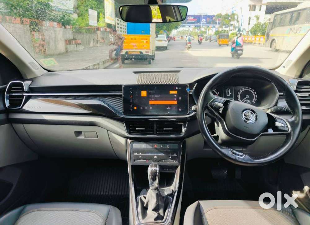 Skoda Kushaq Anniversary Edition 1.0l Tsi At, 2022, Petrol