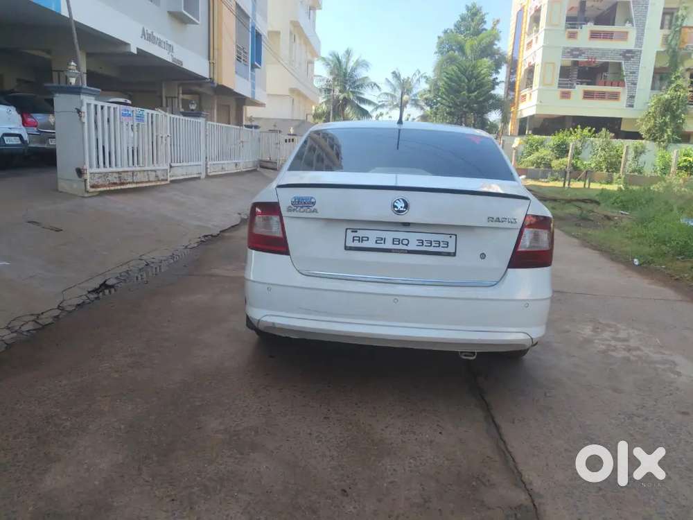 Skoda Rapid 2017 Model
