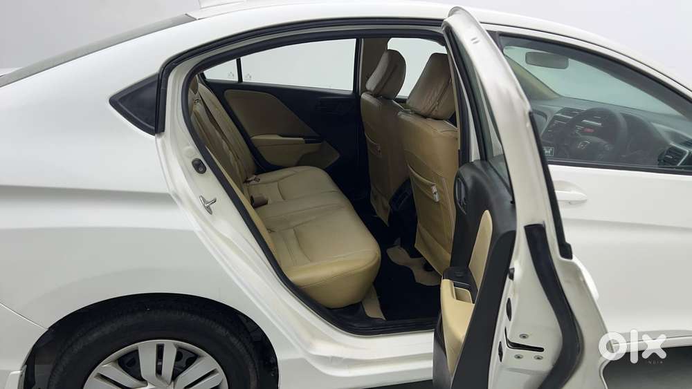 Honda City I-vtec Sv, 2015, Petrol