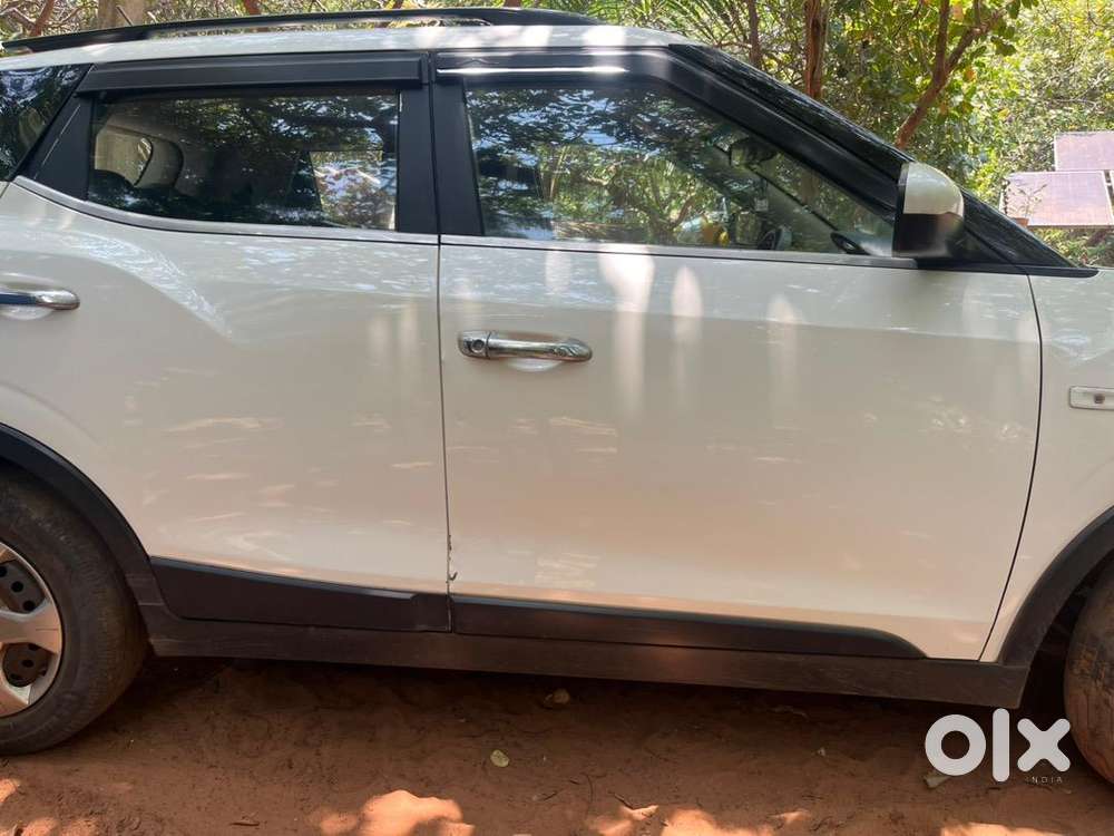 Mahindra Petrol Manual 2020