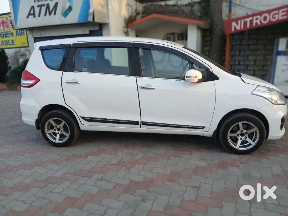 Maruti Suzuki Ertiga 2017 Diesel 90000 Km Driven