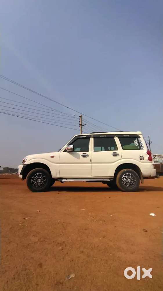 Mahindra Scorpio 2013 Diesel 125000 Km Driven