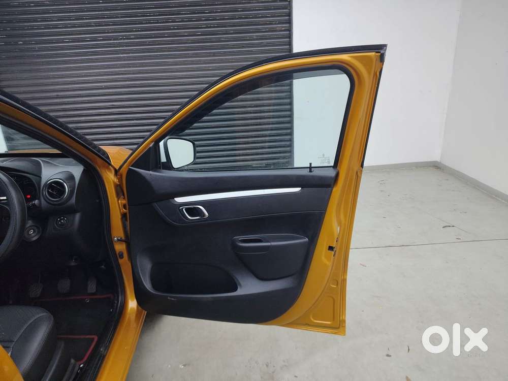 Renault Kwid 1.0 Climber (o) Dual Tone, 2024, Petrol