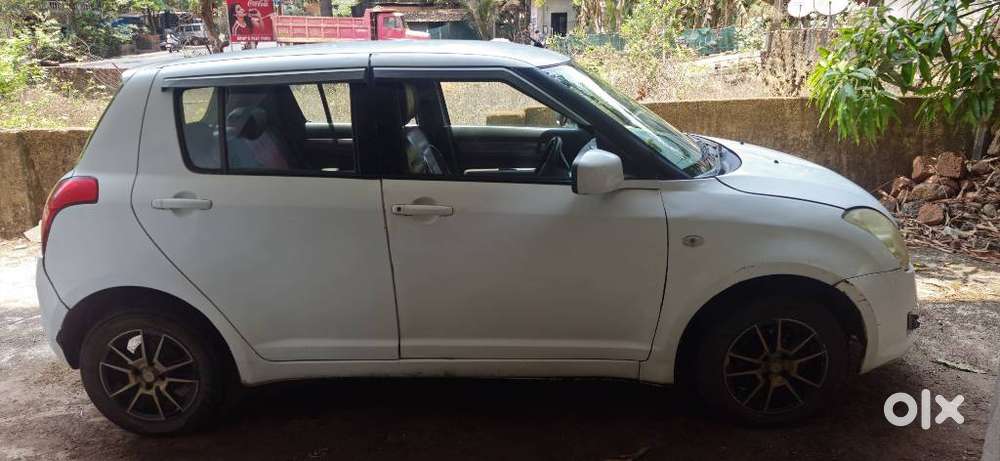 Maruti Suzuki Swift Vxi 1.2 Abs Bs-iv, 2008, Petrol