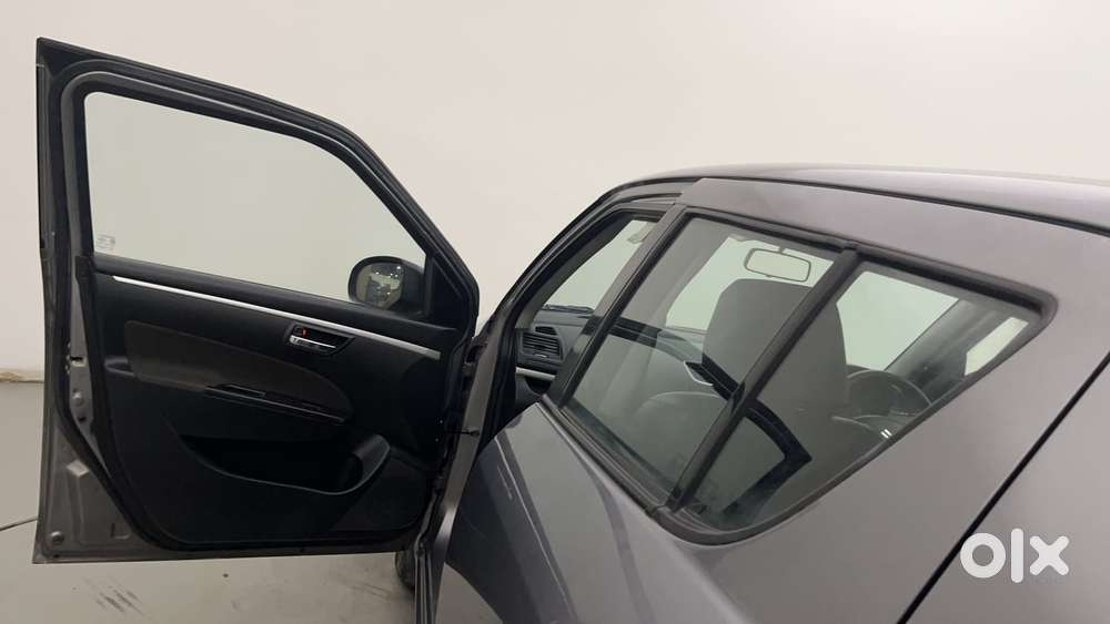 Maruti Suzuki Swift Vvt Vxi, 2015, Petrol