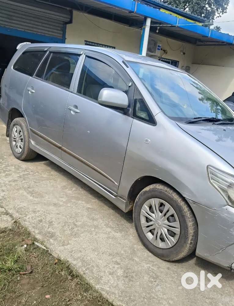 Toyota Innova 2015 Diesel Car