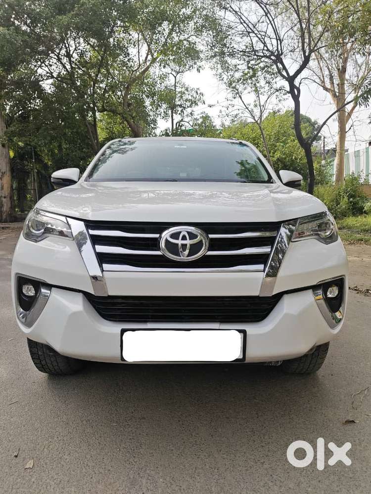 Toyota Fortuner 4x2 At 2.8 Diesel, 2018, Diesel
