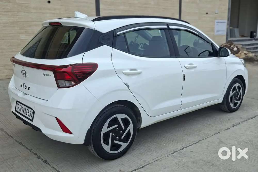 Hyundai I10 Nios Sports 2023 One Owner Pure Petrol
