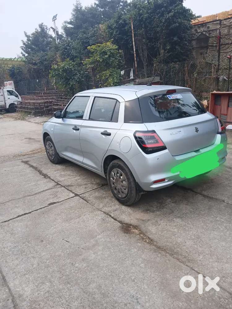 Maruti Suzuki Swift Lxi Petrol 2025