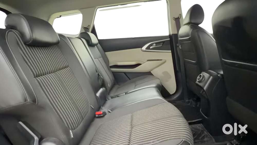 Kia Carens 1.4 Prestige Plus Turbo Dct 7 Str, 2022, Petrol