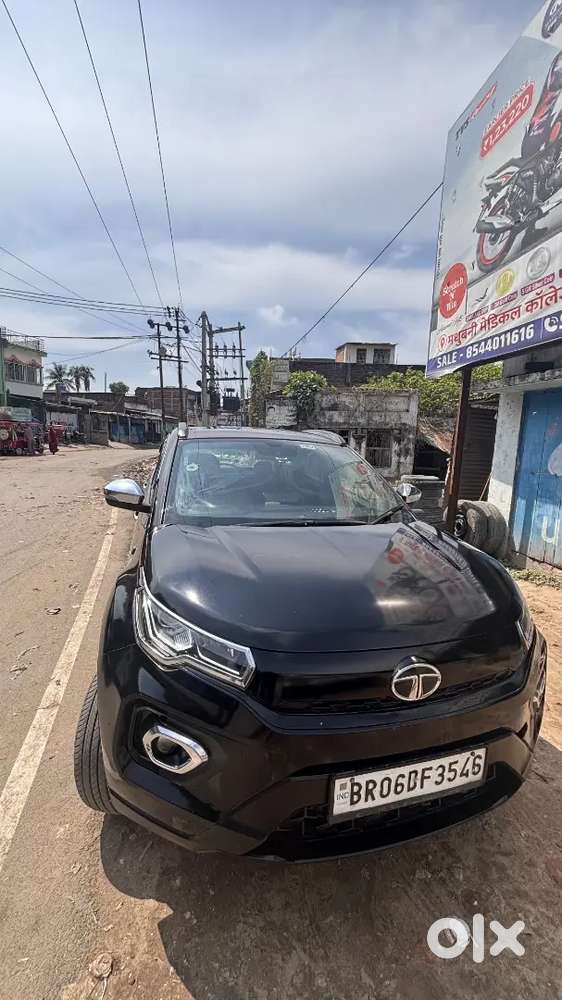 Pristine Tata Nexon Xz Plus Dark Edition 1.2 Litre Revotron