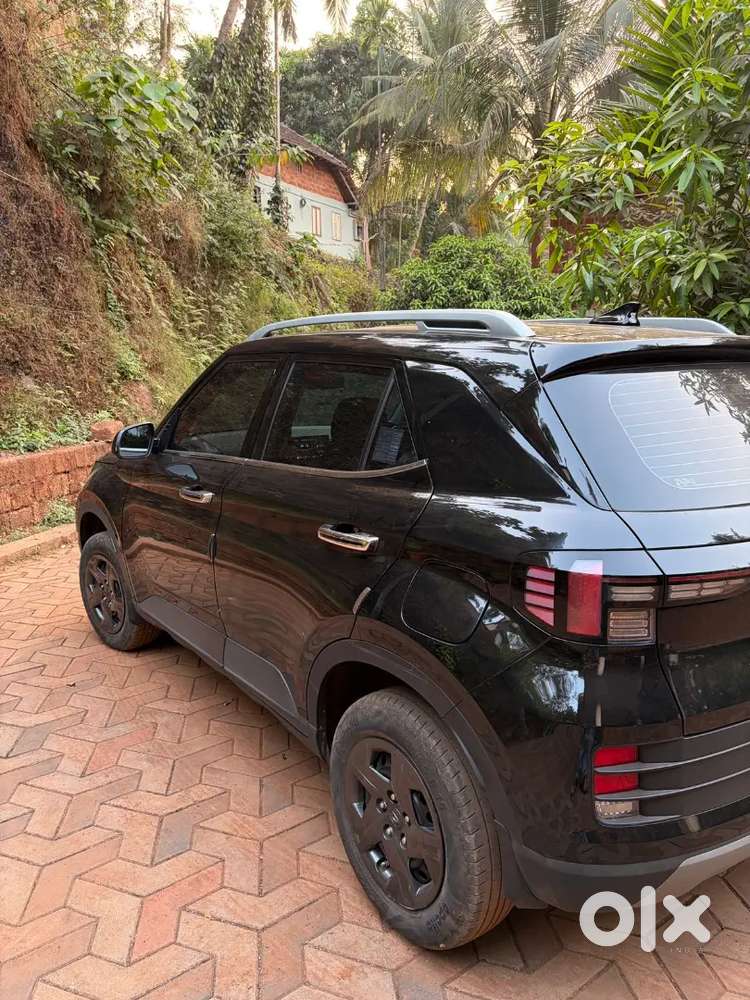 Hyundai Venue 1.2 S 2023 Manual