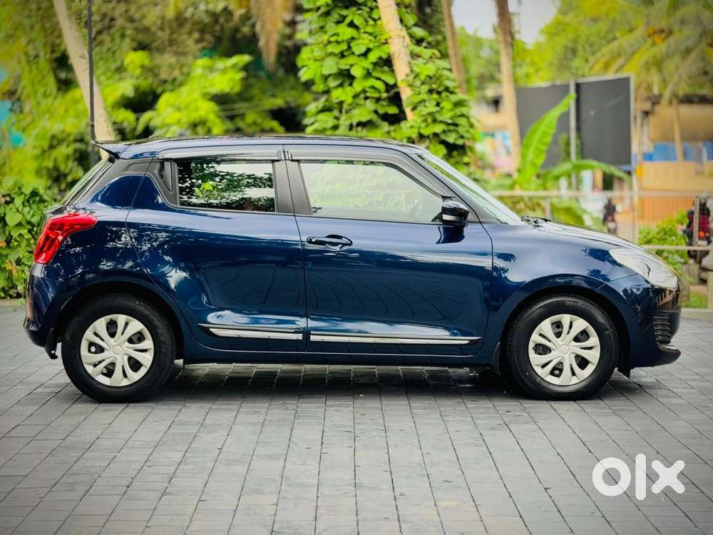 Maruti Suzuki Swift Vxi Abs Bsiv, 2019, Petrol