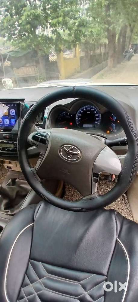 Toyota Fortuner 2011-2016 4x2 Manual, 2013, Diesel