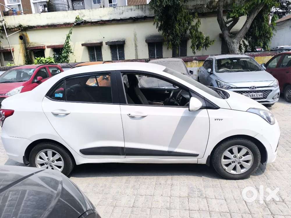 Hyundai Xcent 2016 Petrol Very Good Condition