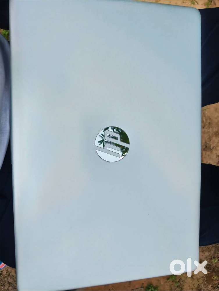 HP Laptop 15s-fr5xxx