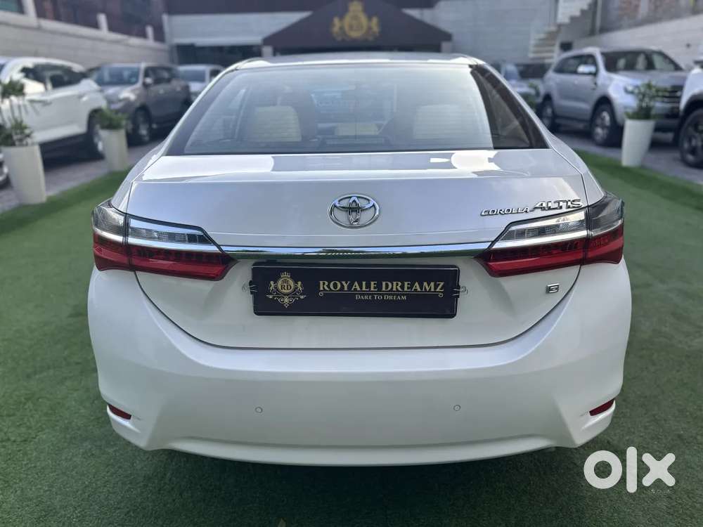 Toyota Corolla Altis 1.8g Limited, 2018, Petrol