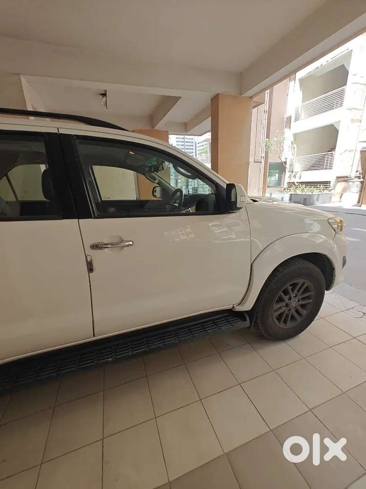 Toyota Fortuner 4*4 At 2015 Diesel Well Maintained With Company Record