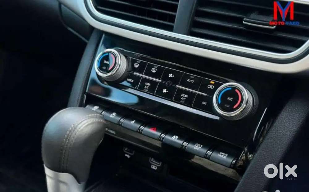 Mahindra Xuv700 2022 Petrol Manual