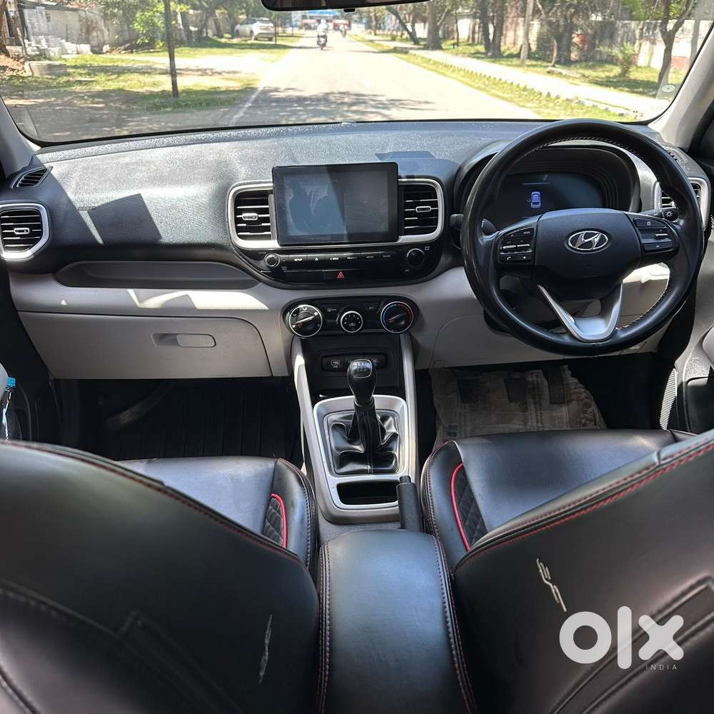 Hyundai Venue S 1.2 Petrol, 2024, Petrol