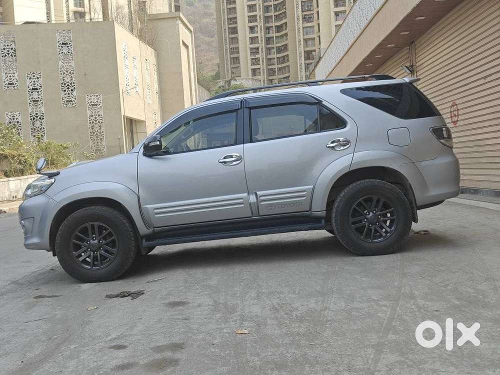 Toyota Fortuner 2011-2016 4x2 At, 2015